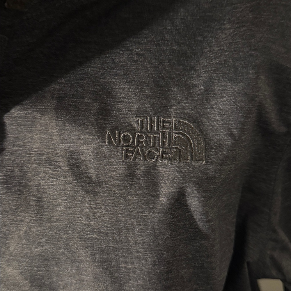 Women's Black Hooded Northface Jacket - Picture 3 of 4